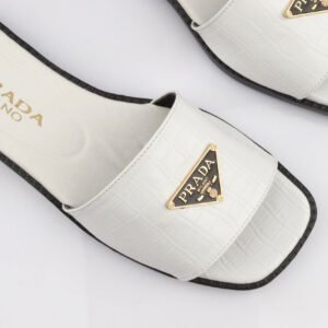 Slipper