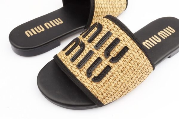 ⁦Slipper miu miu⁩ - الصورة ⁦2⁩